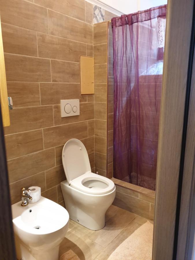 Antico Convento Apartment Moniga del Garda Bagian luar foto